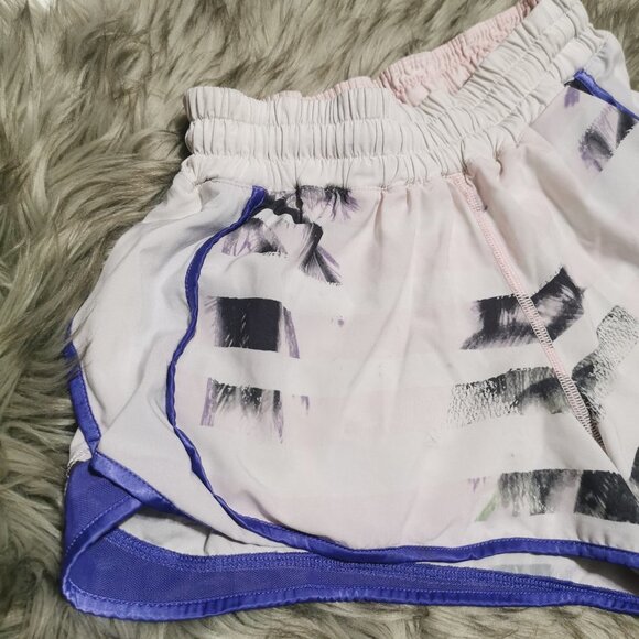 Lululemon Athletica White and Blue Athletic Shorts Retro Design - Picture 4 of 11